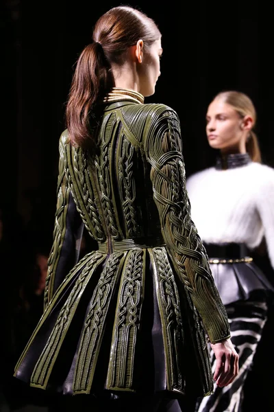 Look 86